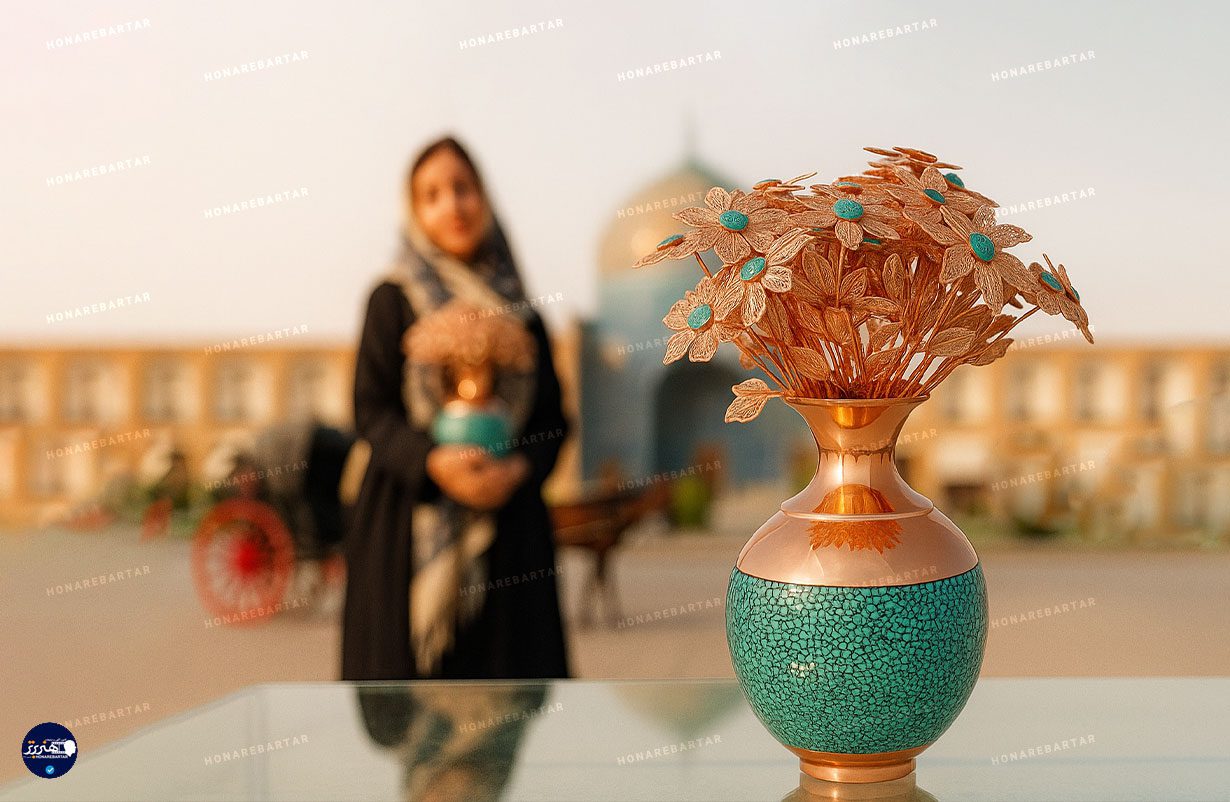 میدان نقش جهان و گلدان